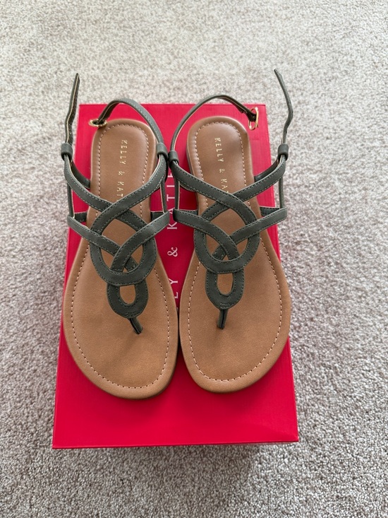 Kelly & Katie Shoes - Kelly & Katie Olive Strappy Knot Sandals Size 6.5- Fits size 7 as well